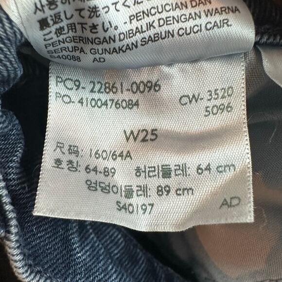 Levi's Wedgie Raw Hem High Rise Jeans sz 25 EUC - Picture 11 of 13